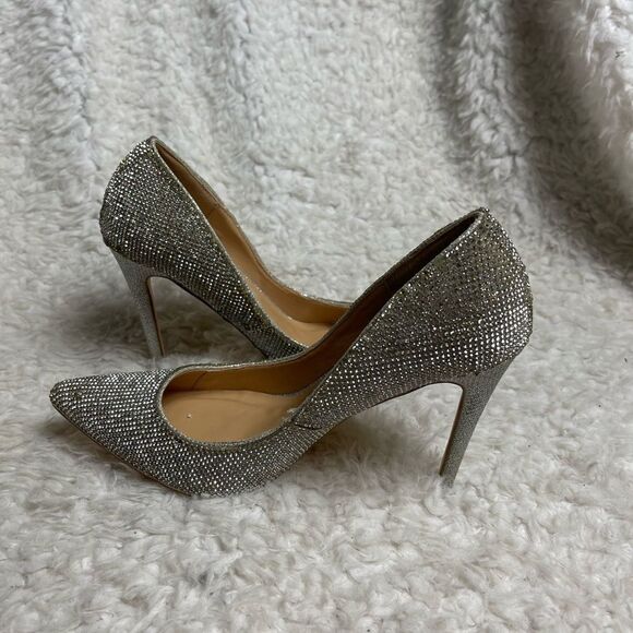 Steve Madden Alary Rhinestone slip on heels pointed toe size 7.5M - Picture 1 of 12